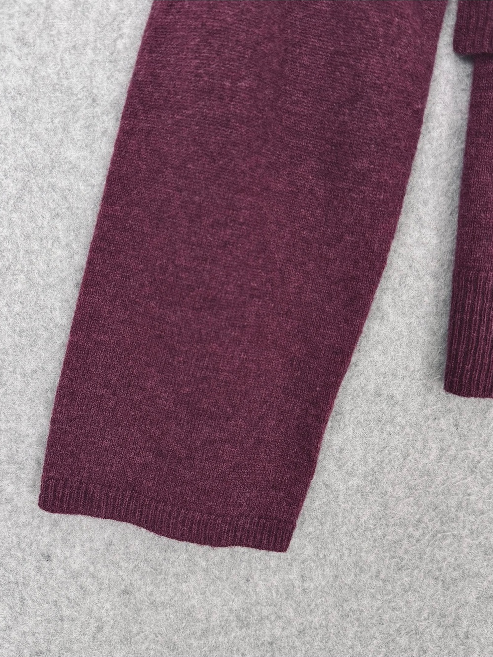 Garnet Hill Cardigan Sweater Large Burgundy Purple Red Wool V-neck Ruffle Front - Picture 6 of 15